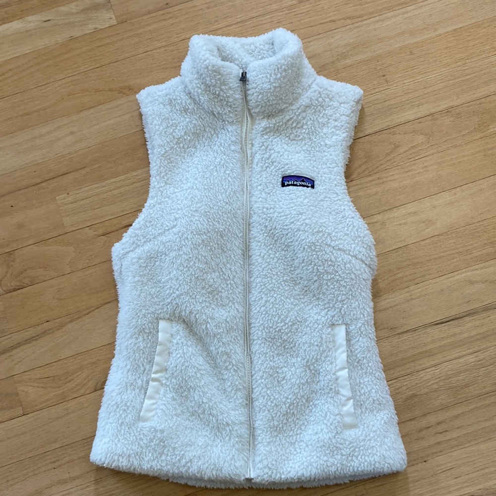 Adorable fuzzy vest for ski season!!